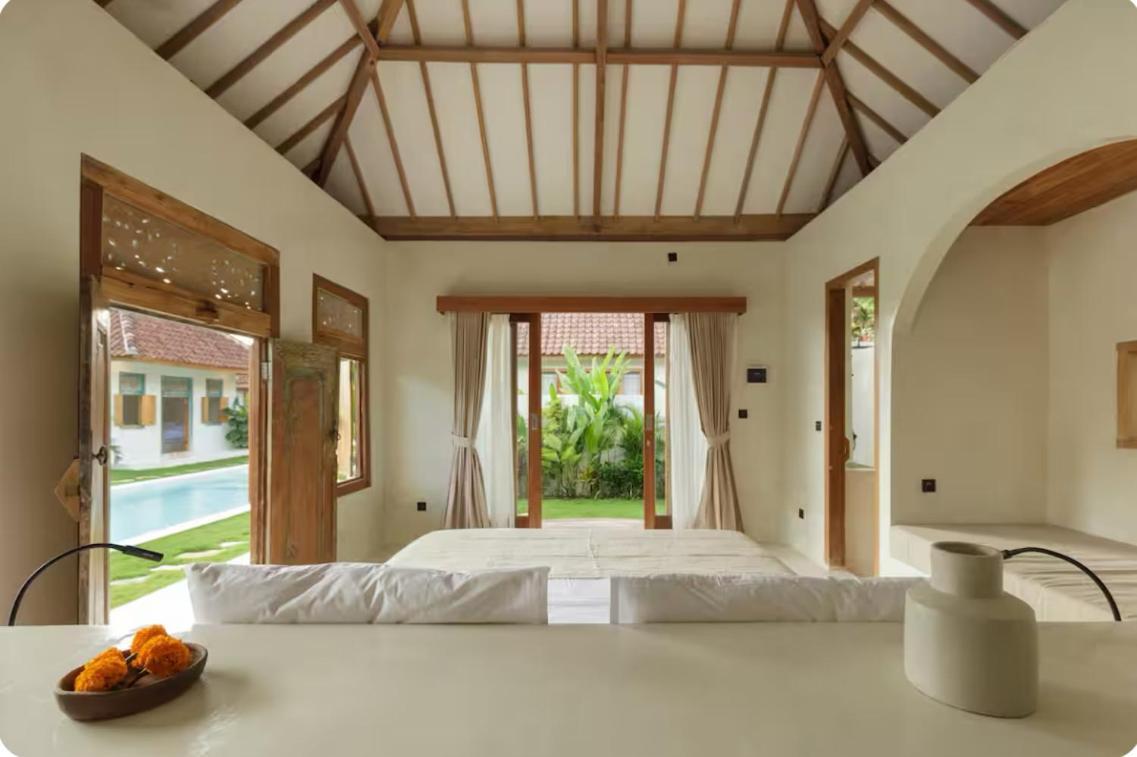 Kamar Double dengan Pemandangan Kolam Renang